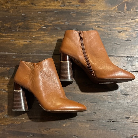 ANTONIO MELANI Shoes - ANTONIO MELANI-Tan Leather Ankle Booties